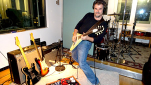 Captain Guitar Lounge